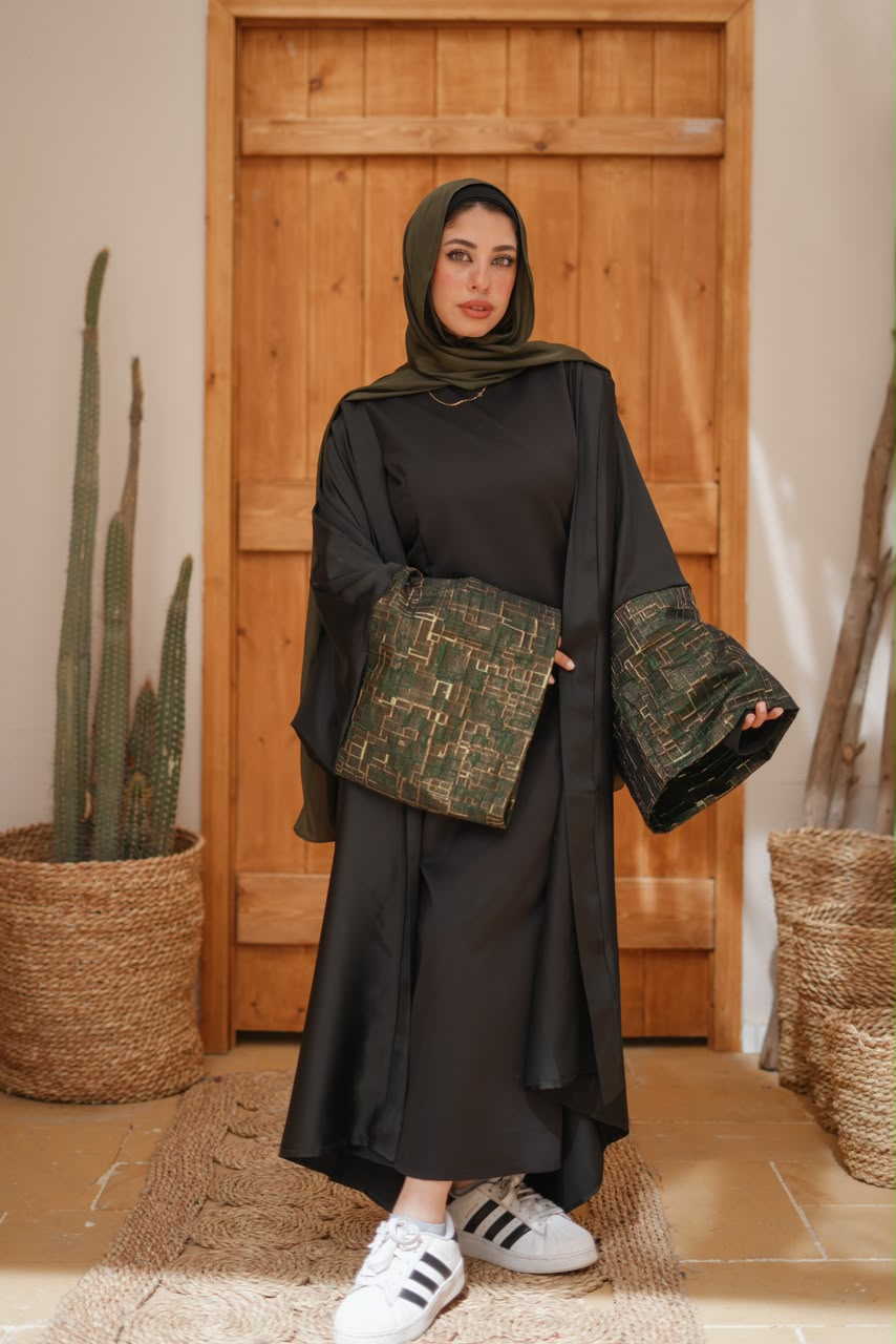 Black Misbah Kaftan