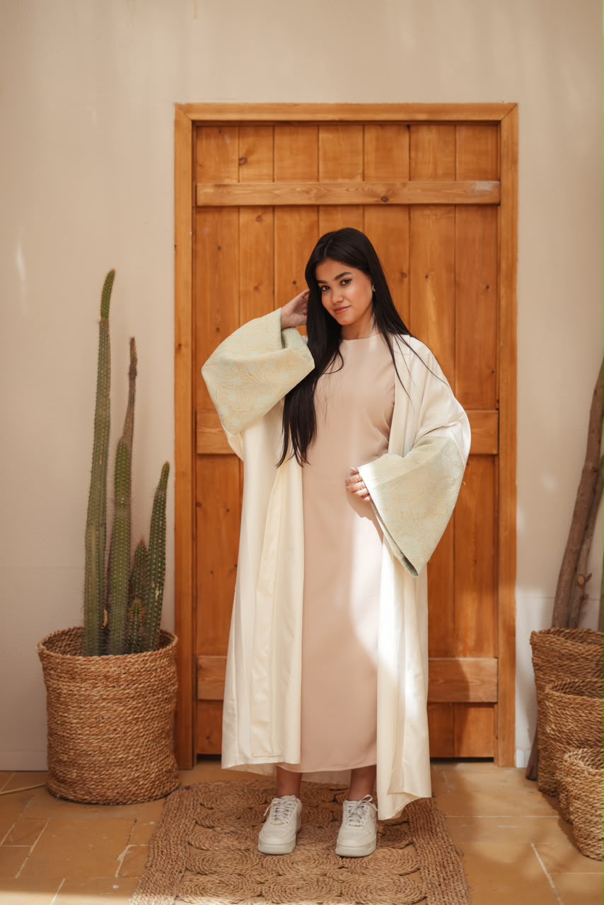 Off White Misbah Kaftan